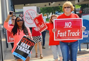 web.RonKindFastTrack-marching