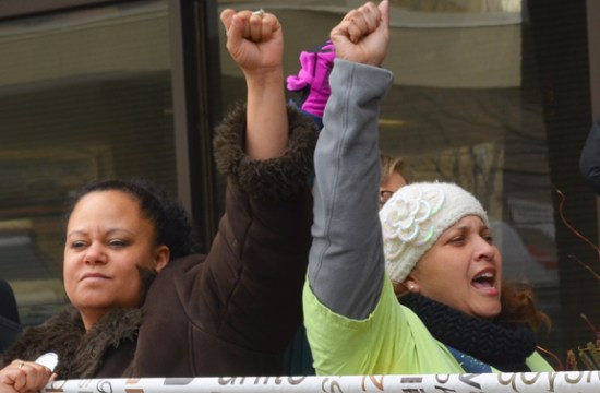 Members of the Minneapolis RLF's People of Color Union Members Caucus rally in support of janitors' contract campaign.